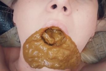 Toilet wife swallow shit fresh from ass
