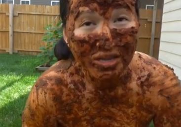 Woman swallow scat daily for god