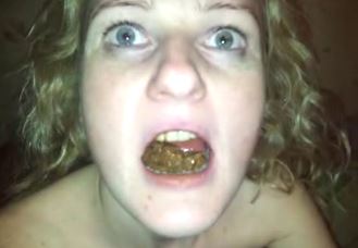 Midnight scat swallowing toilet girlfriend